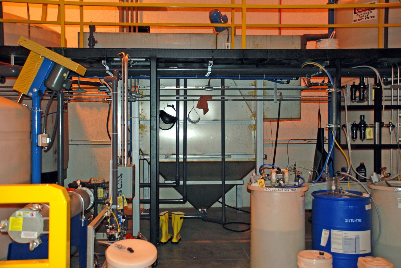 Wastewater treatment units can help cut down on water and sewer costs and require minimal manpower to operate. In addition, TTX Environmental wastewater treatment systems keep your plant in compliance with state, federal and local regulations, helping your business protect the surrounding environment and keep in compliance with federal, state and local regulations.